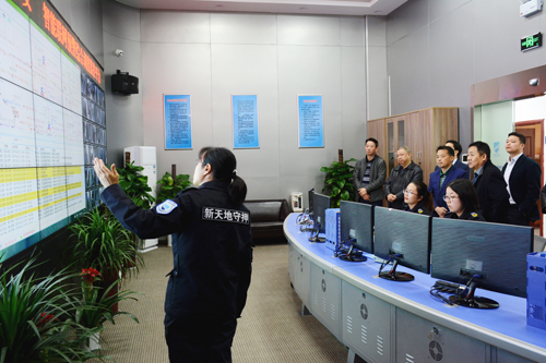 邹福明主席赴新天地保安公司调研waiafcnvrvf.jpg