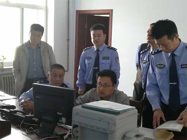 潞城市运管所到我公司检查指导工作3ikd04ylwhy.jpg