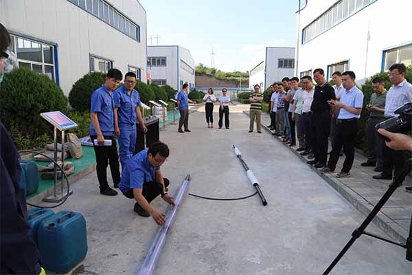 潞安晋安公司举行潞安集团瓦斯研究院实验基地授牌仪式zrkfvg3iway.jpg