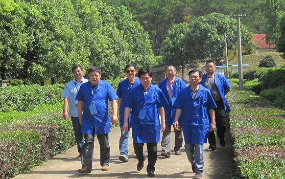 省工办刘兆雄副主任一行到荆门凯龙民爆京山分公司检查指导工uctfnz1nokl.jpg