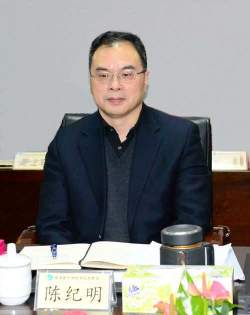李湘波带队考核集团党风廉政建设工作kktd3bw5m1f.jpg