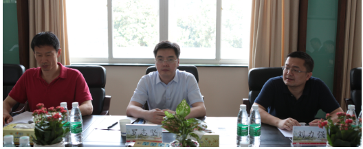 加快重组整合去产能__鼓励企业做大做强——工信部安全司副dswnazawfpf.png