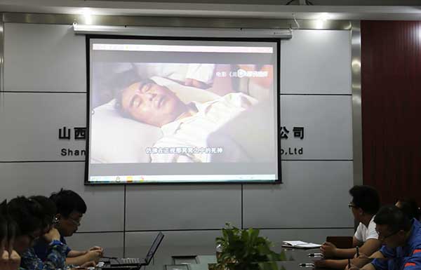 晋安公司学先进树典型njtcrjkwz3h.jpg
