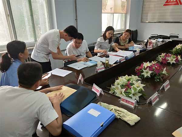 长治市安监局到我公司开展职业卫生专项检查oefsqzlprzk.jpg