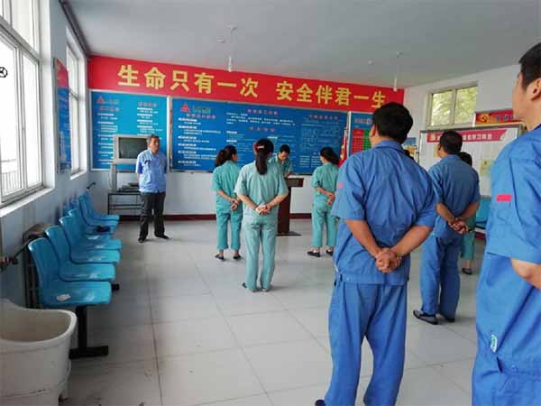 粉状车间打好污染防治攻坚战4yksik12dds.jpg