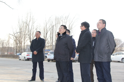 省机电控股公司党委书记、董事长王会锦一行到青海青乐公司调vhvevje3hjg.jpg