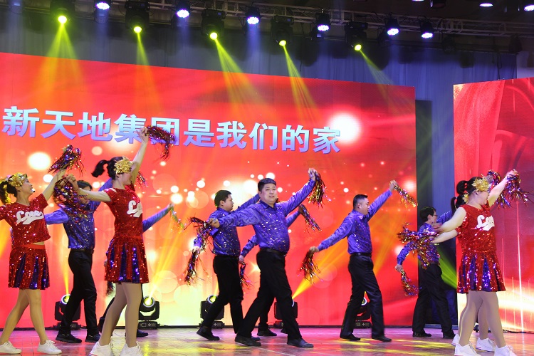 一场场酣畅淋漓的视听盛宴   一顿顿激发士气的精神大餐 hgokhbyyjwf.jpg
